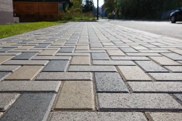 Best Residential Driveway Paver Services  in Westvle, IL